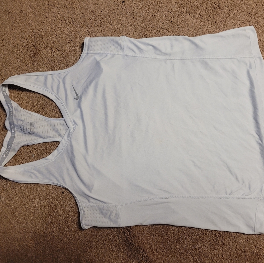 Nike tank